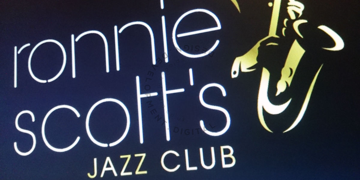 RONNIE SCOTT'S JAZZ CLUB | DIGITAL SIGNAGE PROMOTION